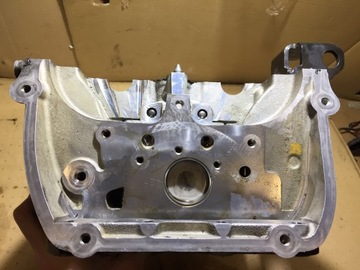 AUDI A4 B8 A5 2.0 TFSI ГОЛОВКА ДВИГАТЕЛЯ 06H103373J