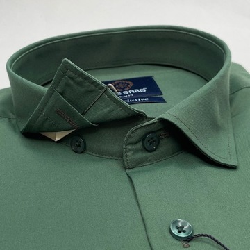 Элегантная однотонная мужская рубашка зеленого цвета Slim fit