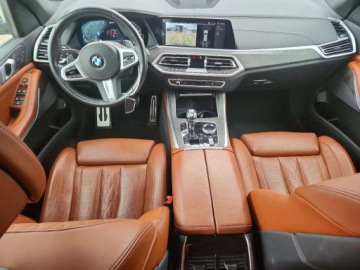 BMW X5 G05 2021 BMW X5 xDrive4 2021 3.0 Hybryda 335KM, zdjęcie 8