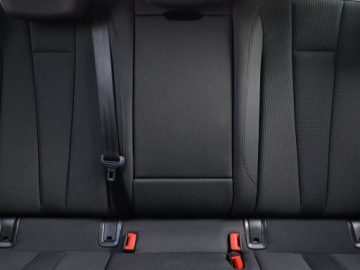 Audi A4 B9 Avant 2.0 TDI 190KM 2016 Audi A4 2.0 TDI, 1. Właściciel, 187 KM, Automat, zdjęcie 9