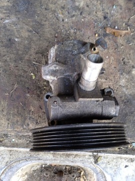 MERCEDES W210 E200 POMPA WSPOMAGANIA A6112300115