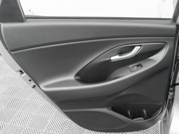 Hyundai i30 III Hatchback Facelifting 1.5 DPI 110KM 2021 Hyundai i30 GD264YF#1.5 DPI Classic+ Bluetooth, zdjęcie 18