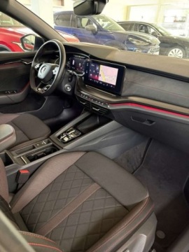 Skoda Octavia IV RS Kombi 2.0 TSI 245KM 2022 Skoda Octavia RS 2.0 TSI 245KM DSG Navi Head Up FV23 2.0 Benzyna, zdjęcie 35