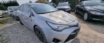 Toyota Avensis III 2019 Toyota Avensis 2019r, 2.0 DIESEL. Uszkodzony. Poobijany. Jezdzi. VAT 23 b