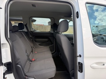 Volkswagen Caddy V Caddy 2.0 TDI 102KM 2022 Volkswagen Caddy 5 osobowy 2.0 TDI, zdjęcie 9