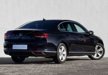 Volkswagen Passat B8 Variant Facelifting 2.0 TSI 190KM 2022 Volkswagen Passat LED Travel Assist Navi Easy OpenClose Salon PL FVAT, zdjęcie 1