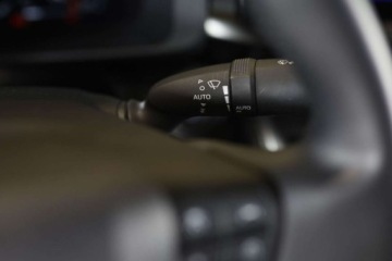 Toyota C-HR II SUV 2.0 Hybrid Dynamic Force 197KM 2023 Toyota C-HR 2.0 Hybrid Dynamic Force Style AWD 2.0 Hybryda 197KM, zdjęcie 17