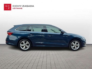Skoda Octavia IV Liftback 1.5 TSI EVO 150KM 2022 Skoda Octavia serwis ASO 1.5TSI eTEC 150KM hak bezwypadkowy ACC navi Smart, zdjęcie 5