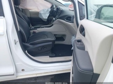 Chrysler Pacifica II 2023 Chrysler Pacifica Limitowany awd 3.6 Benzyna 287KM, zdjęcie 9