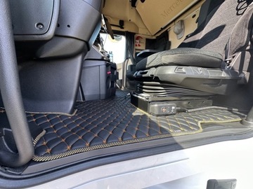 Mercedes Actros MP 4 MP 5 Salonka Procab Salostar Rugs