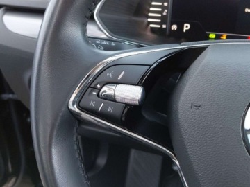 Skoda Superb III Kombi Facelifting 2.0 TDI SCR 200KM 2022 Skoda Superb 2.0TDI 200KM Style DSG SerwisASO Navi Led Virtual Kamera FV23, zdjęcie 23