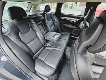 Volvo V90 II Kombi 2.0 D3 150KM 2017 Volvo V90 ___MOMENTUM 2.0D3 150KM FULL LED Virtual Skora Navi Kamera___Gwa, zdjęcie 27