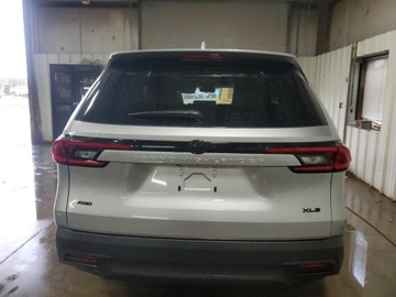 Toyota 2025 Toyota Grand Highlander XLE,4x4, od ubezpieczalni 2.4 Benzyna 265KM, zdjęcie 4