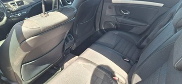 Renault Laguna III Hatchback 2.0 16v 140KM 2007 Renault Laguna climatronic duza navi, zdjęcie 15