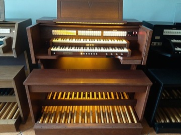 ЦИФРОВОЙ ЦЕРКОВНЫЙ ОРГАН VISCOUNT-DOMUS PRESTIGE 20 DELUXE