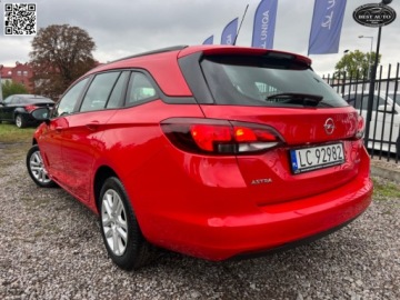 Opel Astra K Sports Tourer 1.4 Turbo 125KM 2016 Opel Astra Szwajcaria Gwarancja techniczna Model 2017 1.4 Turbo 1.4, zdjęcie 3