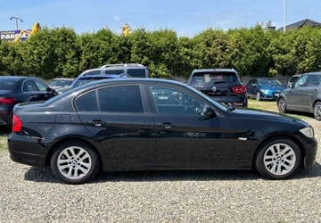 BMW Seria 3 E90-91-92-93 Limuzyna E90 318i 129KM 2007 BMW Seria 3 Instalacja gazowa 2.0 BenzynaLPG 129KM, zdjęcie 5