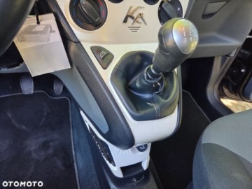 Ford Ka III 1.2 Duratec 69KM 2011 Ford KA Ford KA 1.2 Ambiente 1.2 Benzyna 69KM, zdjęcie 26