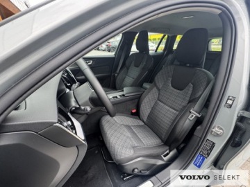 Volvo V60 II  2025 Volvo V60 B4 B Core | Serwis ASO | Salon Polska |, zdjęcie 30