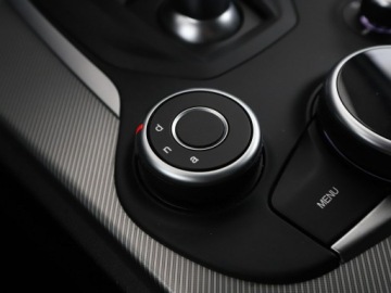 Alfa Romeo Stelvio SUV 2.0 Turbo 280KM 2018 Alfa Romeo Stelvio 2.0Turbo Super Q4 Nawigacja, zdjęcie 27