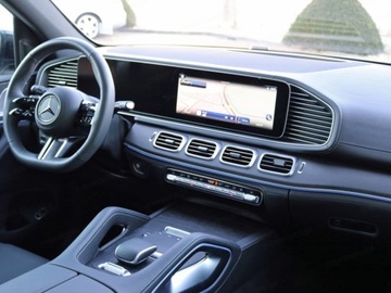 Mercedes GLE V167 SUV Facelifting 2.0 300d 269KM 2025 MERCEDES-BENZ GLE 300 d 4-Matic AMG Line 2.0 (269KM) 2025, zdjęcie 5