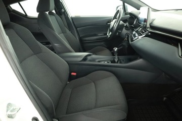 Toyota C-HR I Crossover 1.2L Turbo 116KM 2018 Toyota C-HR 1.2 Turbo, Salon Polska, Klima, zdjęcie 6