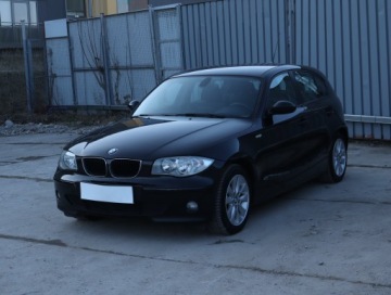 BMW Seria 1 E81/E87 Hatchback 5d E87 1.6 116i 115KM 2006 BMW 1 116i, Klima, Tempomat, Parktronic,ALU, zdjęcie 1