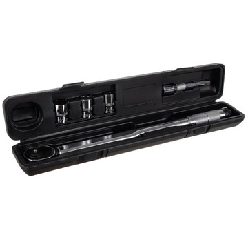 Динамометрический ключ 1/2 28–210 Нм с фиксатором колеса + 3 головки 17 19 21