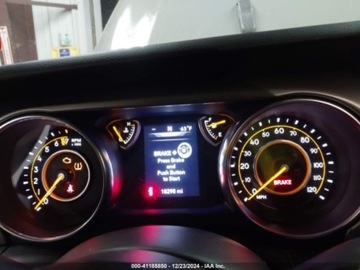 Jeep 2022 Jeep Wrangler 2022r., Sport, od ubezpieczalni 3.6 Benzyna 285KM, zdjęcie 10