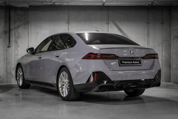 BMW Seria 5 G90-91 Touring 2.0 520d 197KM 2024 BMW 520 xDrive Sedan Demo- Koła zimowe w cenie!, zdjęcie 5