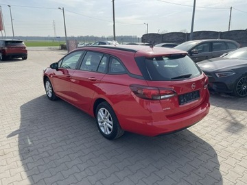 Opel Astra K Sports Tourer 1.4 Turbo 125KM 2019 Opel Astra Sports Tourer Climatronic Książka