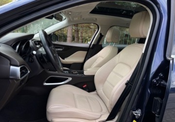 Jaguar F-Pace SUV 2.0 i4 250KM 2020 Jaguar F-Pace 2,0T 250ps R-Line Bi Led Pamieci Alu19 Kamery Panorama Gwara, zdjęcie 18