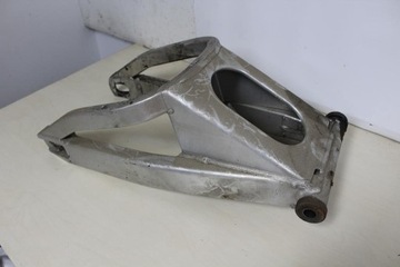YAMAHA YZF R1 RN01 ЗАДНИЙ РЫЧАГ