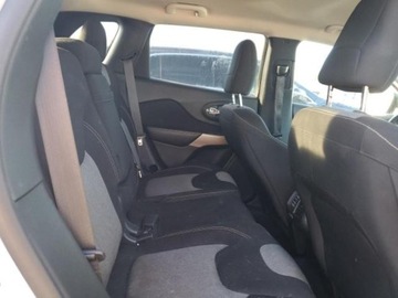 Jeep Cherokee V 2017 Jeep Cherokee Jeep Cherokee Sport 2.4 Benzyna 184KM, zdjęcie 8