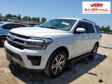 Ford Expedition III 2024 Ford Expedition 2024, 3.5L, 4x4, XLT, po gradobiciu 3.5 Benzyna 380KM