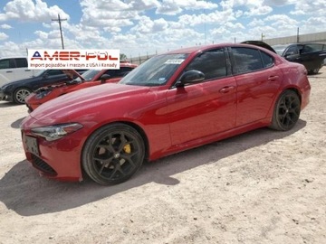 Alfa Romeo Giulia II Sedan Facelifting 2.0 Turbo 280KM 2020 Alfa Romeo Giulia 2020, 2,0L, po gradobiciu 2.0 Benzyna 280KM