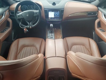 Maserati Levante 2022 Maserati Levante Modena 2022 3.0l 3.0 Benzyna 424KM, zdjęcie 8