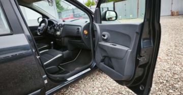 Dacia Lodgy Minivan Facelifting 1.6 SCe 102KM 2019 Dacia Lodgy Dacia Lodgy SCe 100 Stepway 1.6 Benzyna 102KM, zdjęcie 19