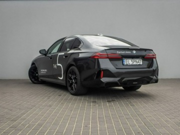 BMW Seria 5 G90-91 2025 BMW 540 xDrive Limuzyna - DEMO - Koła zimowe w, zdjęcie 8