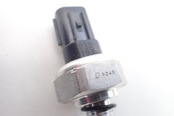 Выключатель зажигания 03D19A компрессора кондиционера D9240