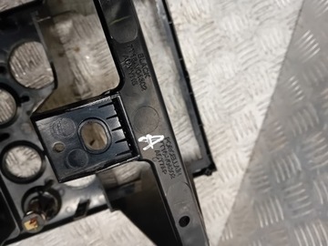 РАДИОРАМКА TRANSIT CONNECT MK1 7T16-V04302