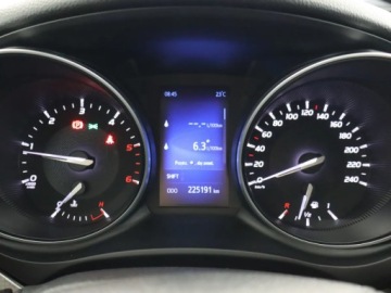 Toyota Avensis III Wagon Facelifting 2015 2.0 D-4D 143KM 2016 Toyota Avensis 2.0 D-4D, Salon Polska, Serwis ASO