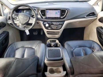 Chrysler Pacifica II 2022 Chrysler Pacifica Hybrid Touring L, 2022r., 3.6L 3.6 Hybryda Plug-in 260KM, zdjęcie 6