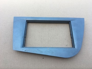 RAMKA RADIA KONSOLI LEON II 2 2DIN 2 DIN POD NAVI