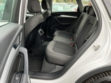 Audi Q5 II SUV 2.0 TDI 163KM 2019 Audi Q5 35 TDI/ S tronic/ quattro 163KM 1 Rej 2020, zdjęcie 34