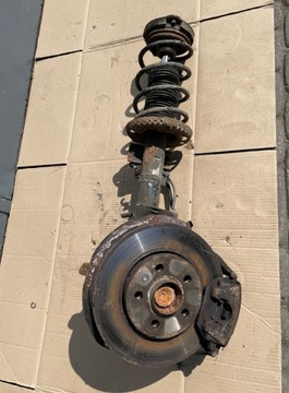 Mcpherson zwrotnica prawy POLO 9N II lift 1.2