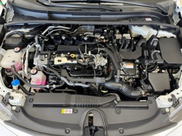 Toyota Corolla XII TS Kombi Facelifting 2.0 Hybrid Dynamic Force 196KM 2022 Toyota Corolla Comfort + Tech + Style / Kamera cof, zdjęcie 17