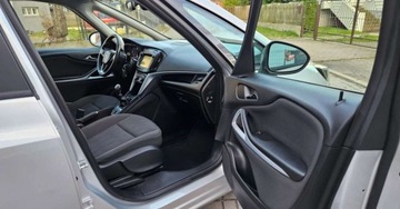 Opel Zafira C Tourer Facelifting 1.4 Turbo 140KM 2017 Opel Zafira 7-osob Navigacja Grzane Fotele i Kierownica Klimatronic 2017, zdjęcie 16