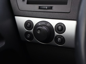 Opel Astra H Sedan 1.6 ECOTEC 115KM 2010 Opel Astra 1.6 16V LPG, Salon Polska, GAZ, Klima, zdjęcie 17