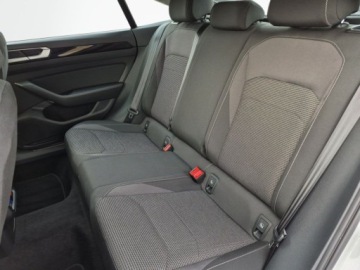 Volkswagen Arteon Fastback Facelifting 2.0 TSI 190KM 2021 Volkswagen Arteon Salon Pl Bogata wersja Virtual Grzana tylna kanapa 2.0, zdjęcie 25